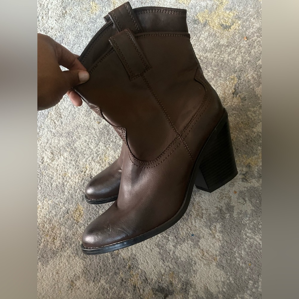 Western cowboy booties